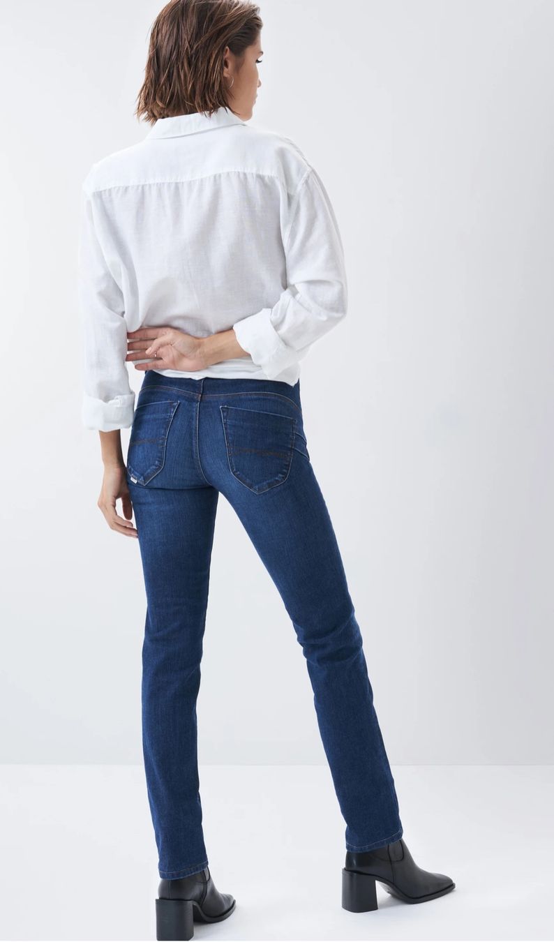 Salsa Jeans: SALSA Jeans PUSH UP W28 L28 – Nuovo (secondo la descrizione) da Safnern venduto da ncm 2