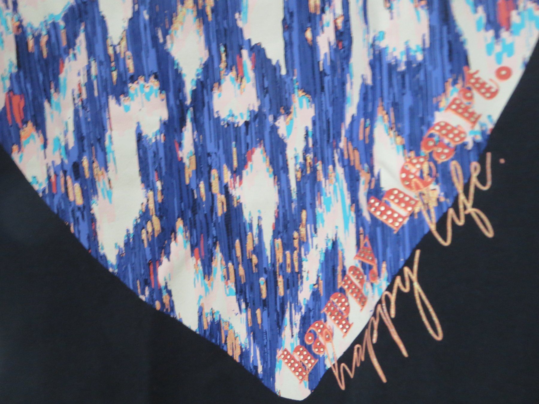 T-shirt: 2 dickere Damen Shirts /Grösse 44 – Usato da Wallisellen venduto da Arvenstube 2