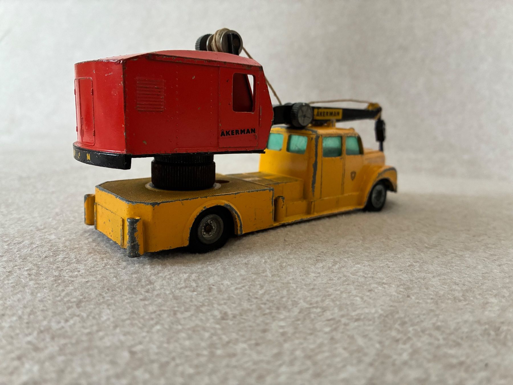Tekno Modellini d'auto: Tekno Baumaschine – Usato da Gümmenen venduto da Supererland 5