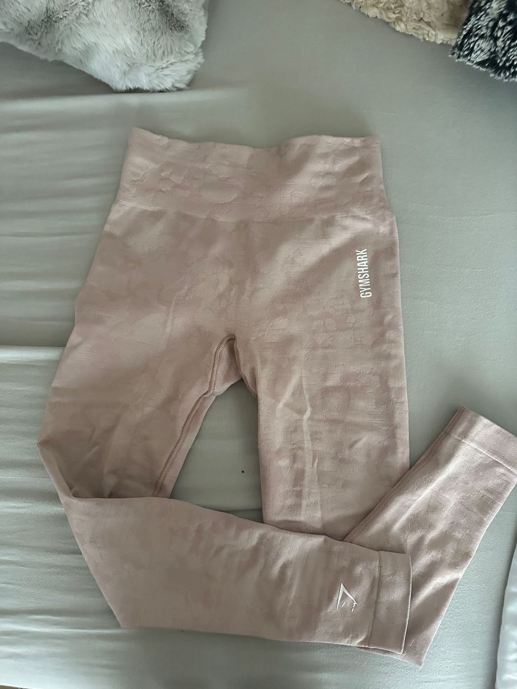 Zara Leggings: Gymshark leggings rosa – Nuovo (secondo la descrizione) da Konolfingen venduto da gle_nbf9