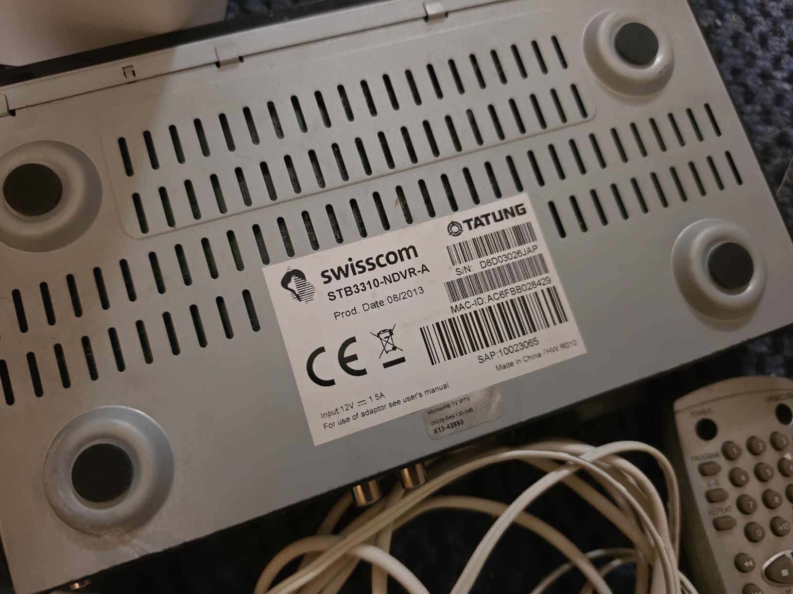 Kabel: Kabel- & Elektronik-Konvolut – Gebraucht aus Urtenen-Schönbühl von Mamut10002 2