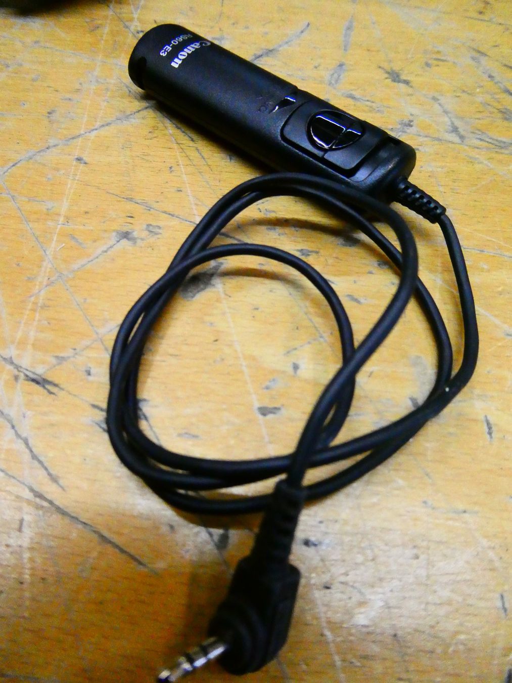 Canon Flash: Cable Canon TTL OC-E3 et Déclencheur – Usato da Etagnières venduto da emmaus.electro 3