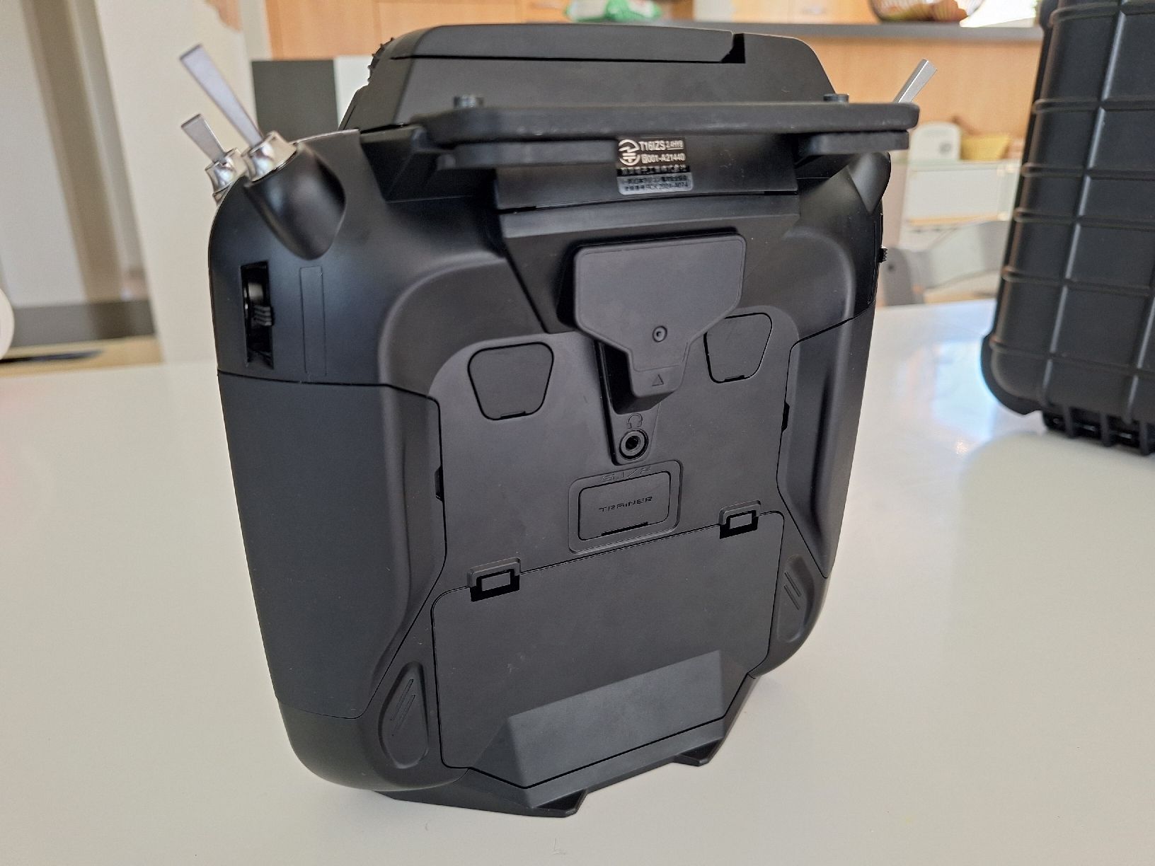 Futaba Telecomando: Futaba T16IZ Super, comme neuf, avec mallette! – Nuovo (secondo la descrizione) da Missy venduto da Heli1565 4
