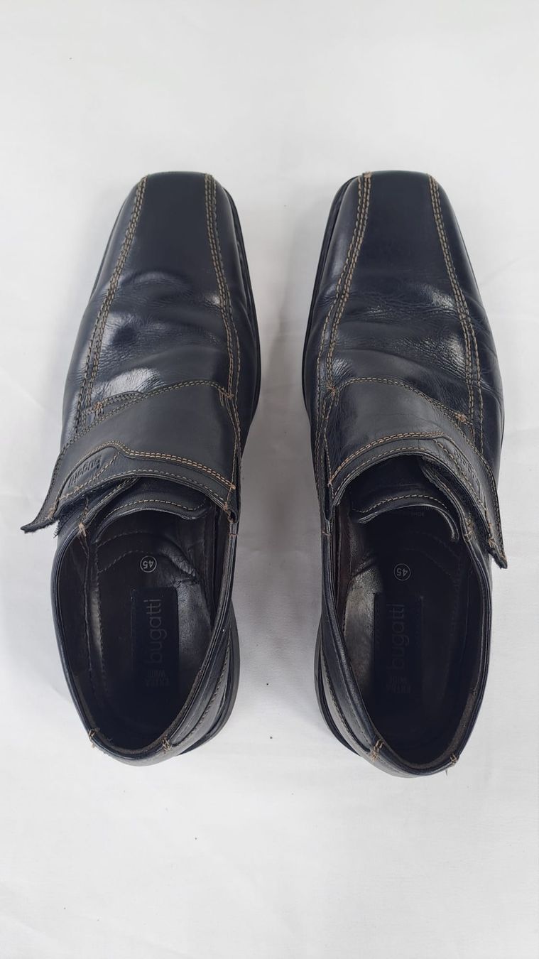 Bugatti Scarpe da uomo: Bugatti Herren Schuhe, Schwarz, Grösse 45 – Usato da Männedorf venduto da Nelly-77 1