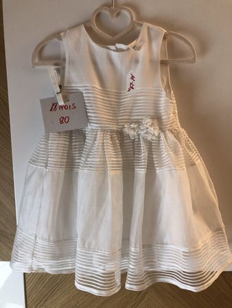 Robe bébé cérémonie blanche, 18 mois, état impeccable !