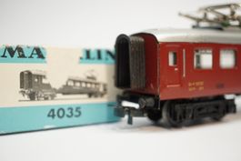 8∂ Märklin 4035 SBB Speisewagen rot