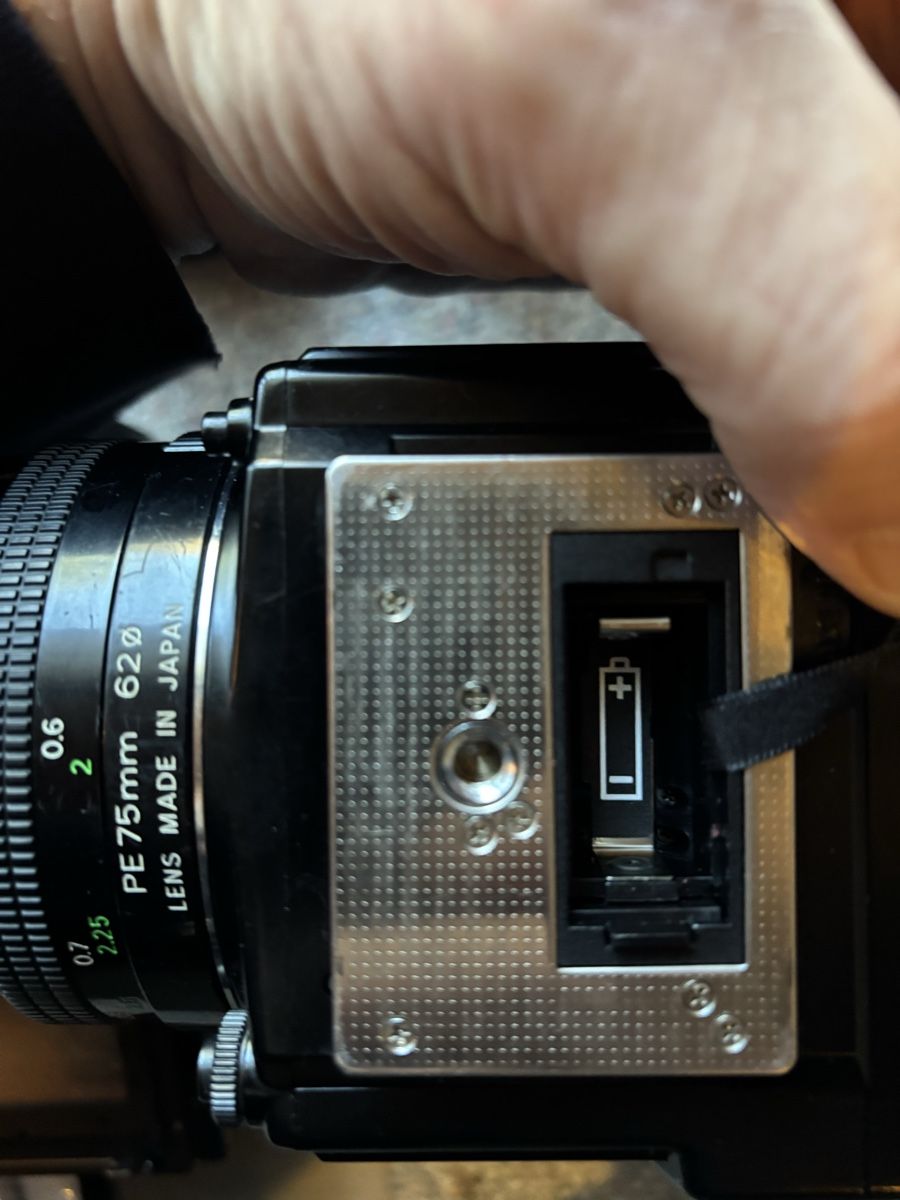 Bronica Fotocamera: Zenza Bronica etrsi grosses Set – Usato da Düdingen venduto da Friburger01 7