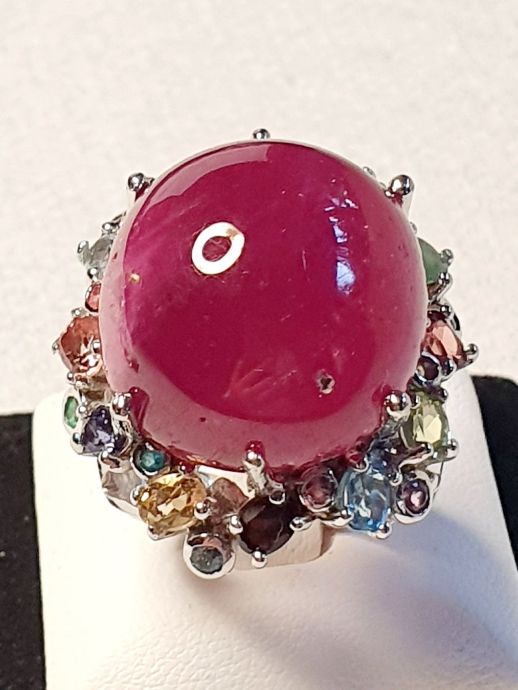 Anelli: Ring mit Edelsteinen Damen Silber Grösse 59 neu – Nuovo (secondo la descrizione) da Zürich venduto da Bieter04 7