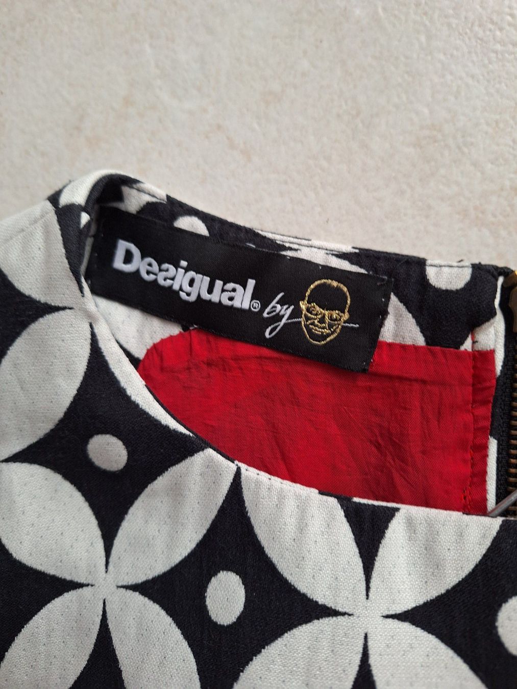 Desigual Kleider: Robe DESIGUAL 36 – Gebraucht aus St-Triphon von Jldr0 4