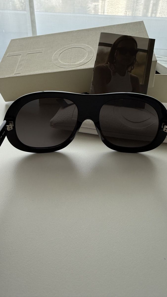 Brillen & Gläser: TOL Sonnenbrille – Neu und originalverpackt aus Zürich von ana_782l 3