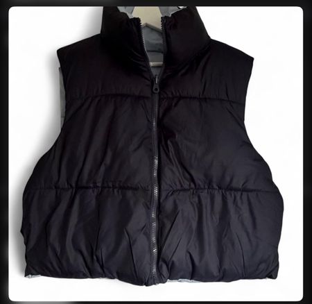 blue puffer vest with zipper #puffer #winterwear