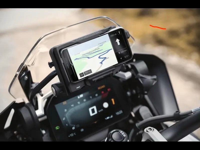 Staffe: BMW Connected Ride Cradle – Usato da Balgach venduto da Mize78 2