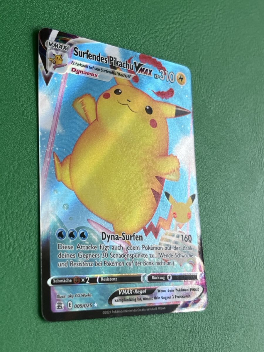 Pokémon Carte collezionabili: Pokemon surfendes Pikachu VMAX CEL 009 DE Celebrations – Nuovo (secondo la descrizione) da Lommiswil venduto da diti_89 2