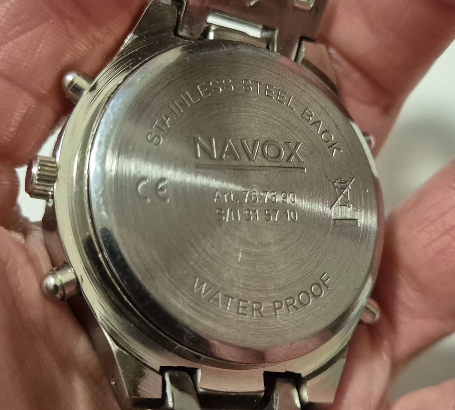 Orologi: Navox Chronograph – Difettoso da Genève venduto da BKYB 2