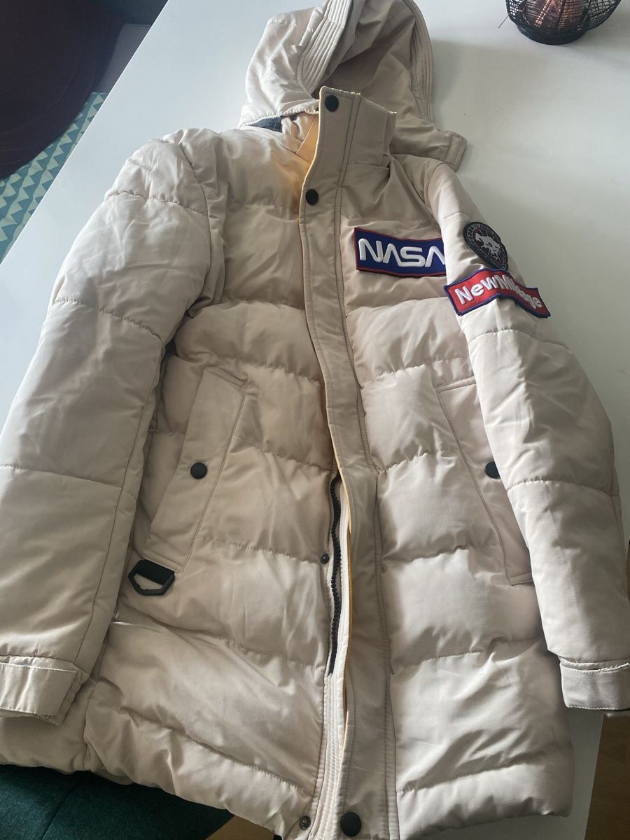 Giacche: Winterjacke Beige NASA Patch Grösse XL, – Usato da mellingen venduto da Jana2Fashion