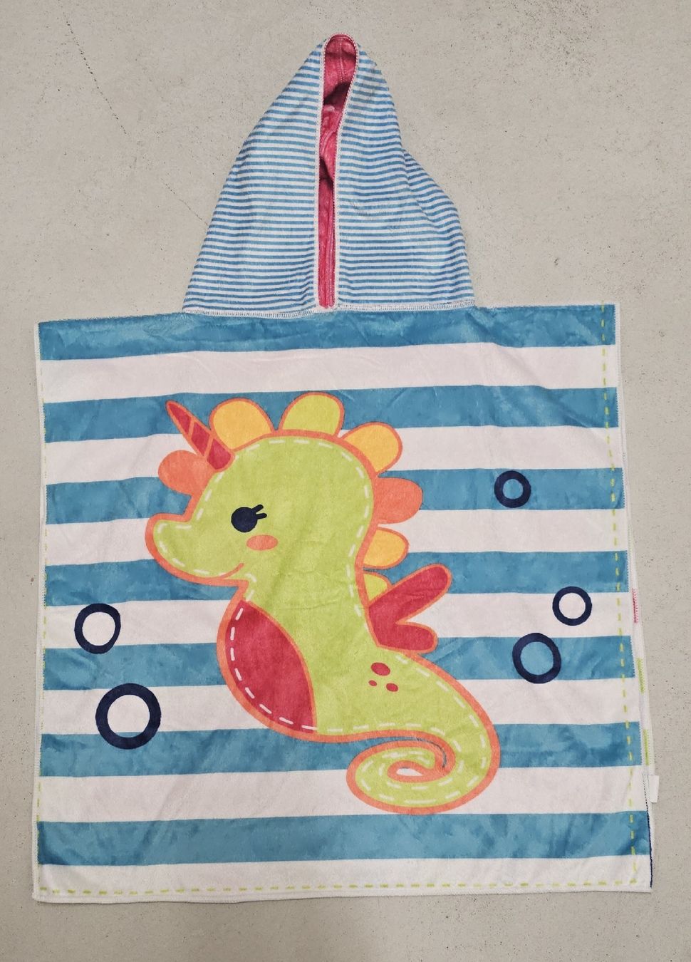Bademäntel: Kinder Badeponcho Seepferdchen onesize – Gebraucht aus Horgen von ste_sy7h