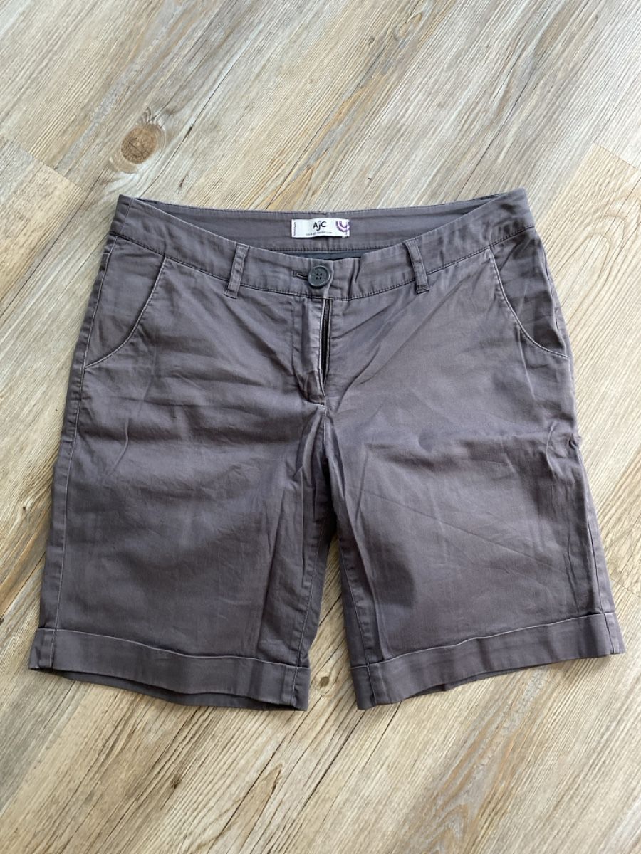 Pantaloni: Shorts AJC 36 – Usato da Killwangen venduto da Sommer15