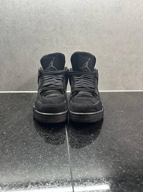 Herrenschuhe: Jordan 4 Black Cat – Gebraucht aus Wallisellen von MarlonH 2