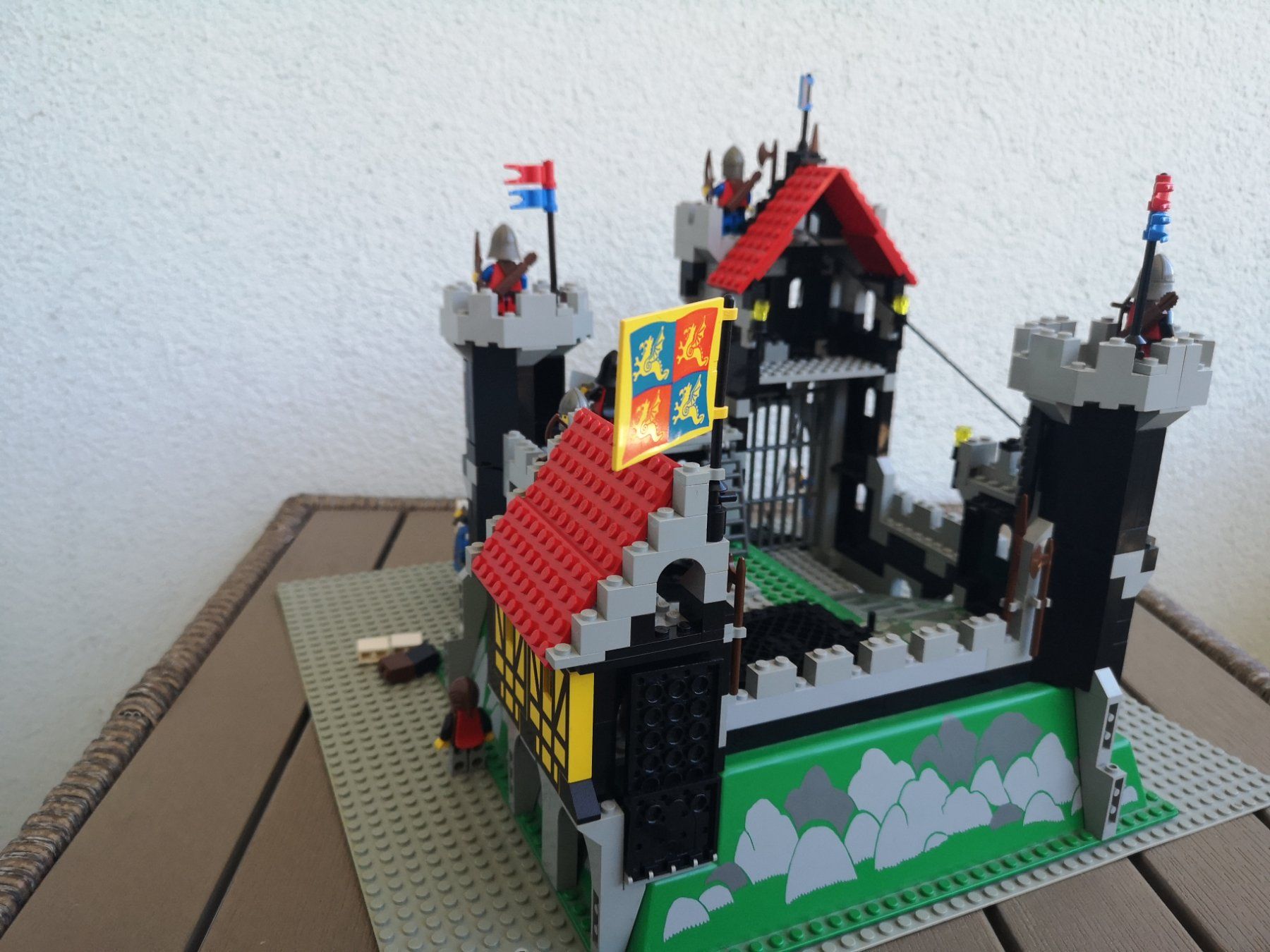 Lego Giocattoli: LEGO 6086 Black Knight's Castle – Usato da Goldau venduto da MacPad 3