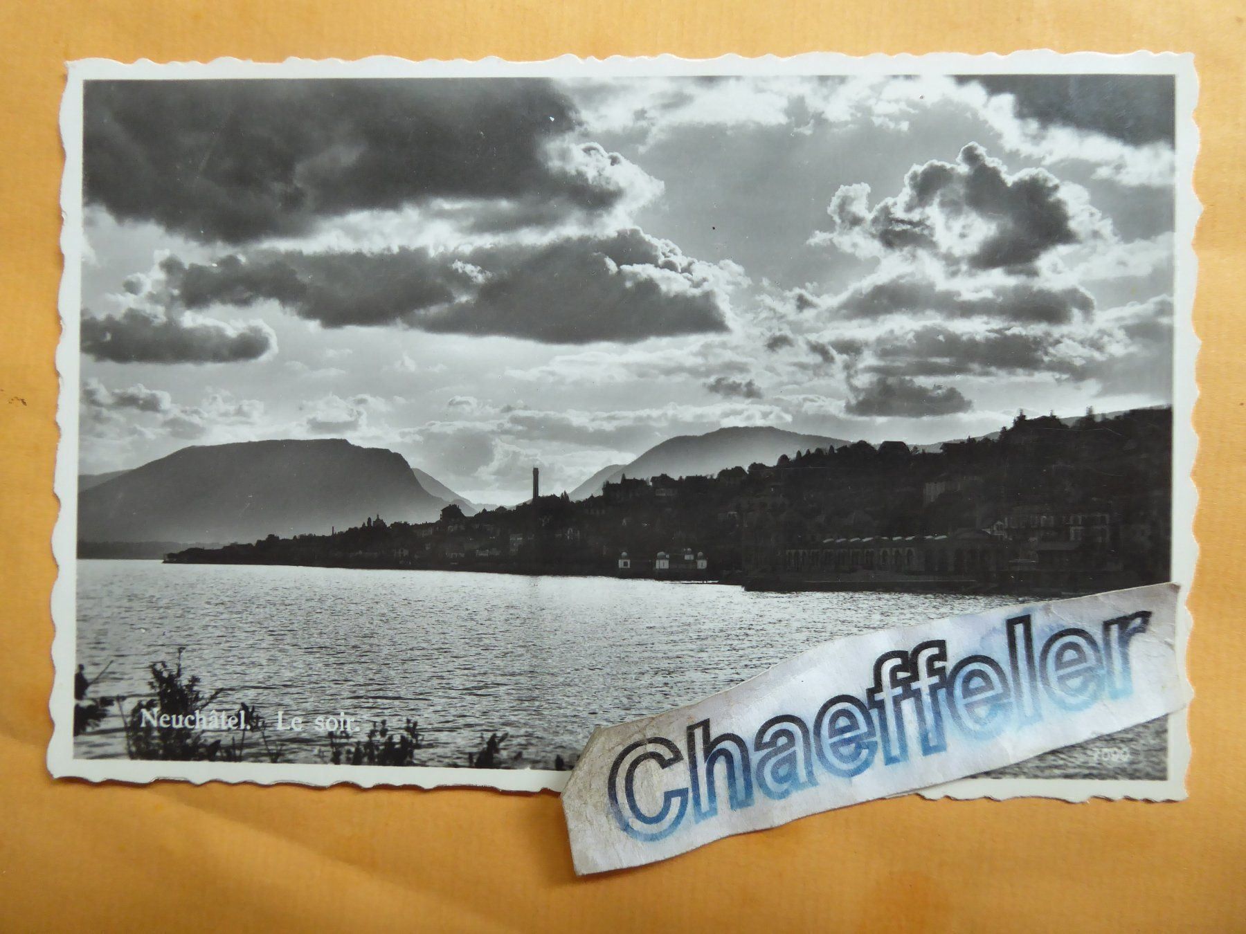 Ansichtskarten: Neuchatel.  Le soir – Gebraucht aus Zürich von Chaeffeler