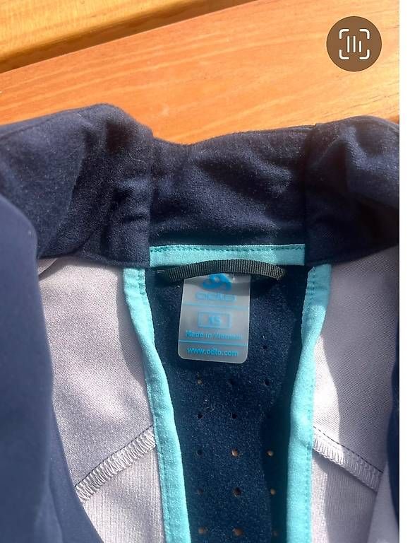 Giacche: Laufjacke – Usato da Weite venduto da Toetti 3