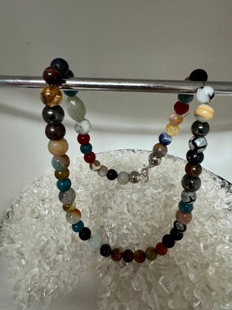 Catenine: Halskette mit verschiedenen Steinen. – Nuovo (secondo la descrizione) da Biberist venduto da tl-schmuck