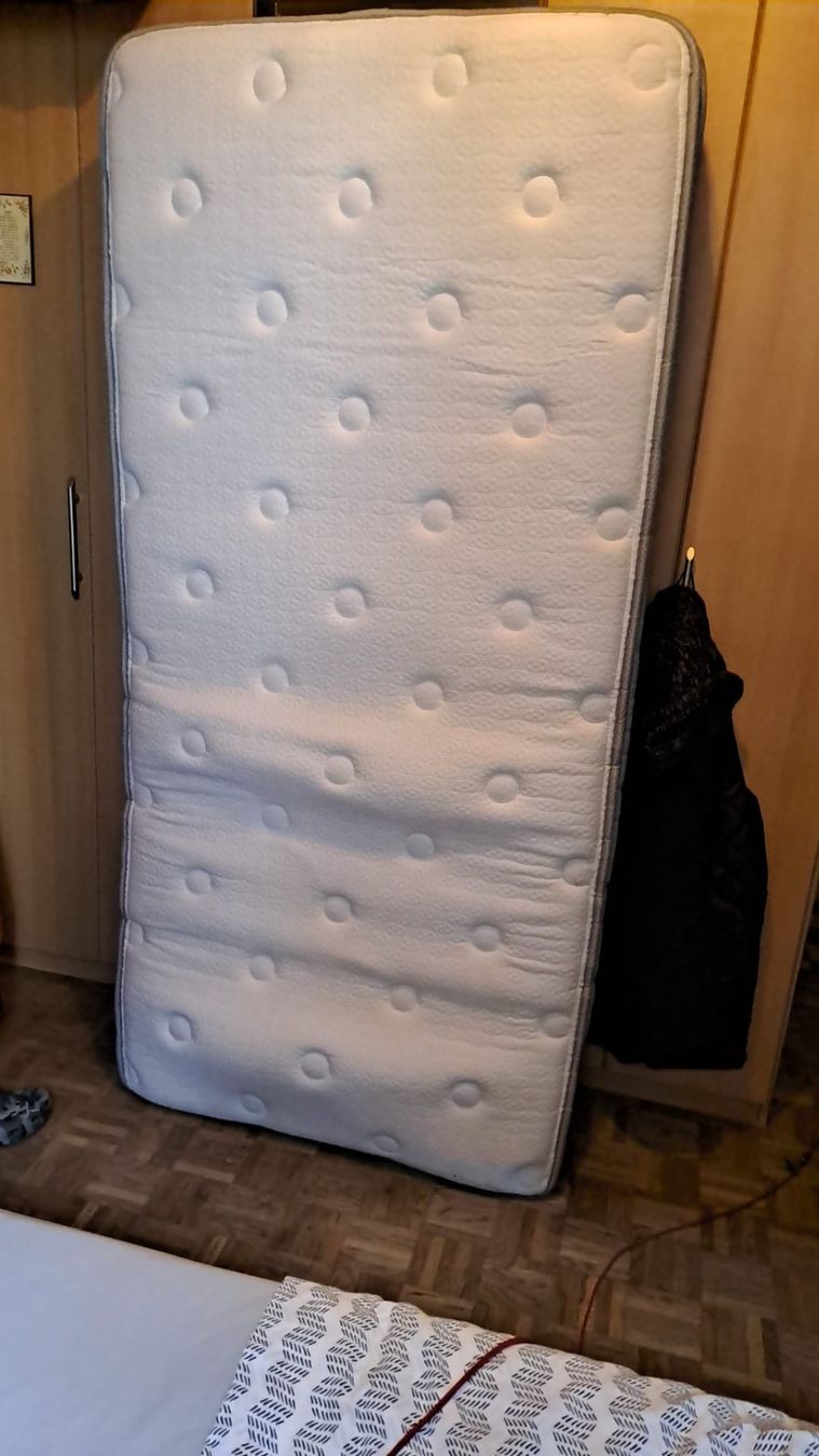 Matratzen: MATELAS – Neu (gemäss Beschreibung) aus Lausanne von zor_2zbc