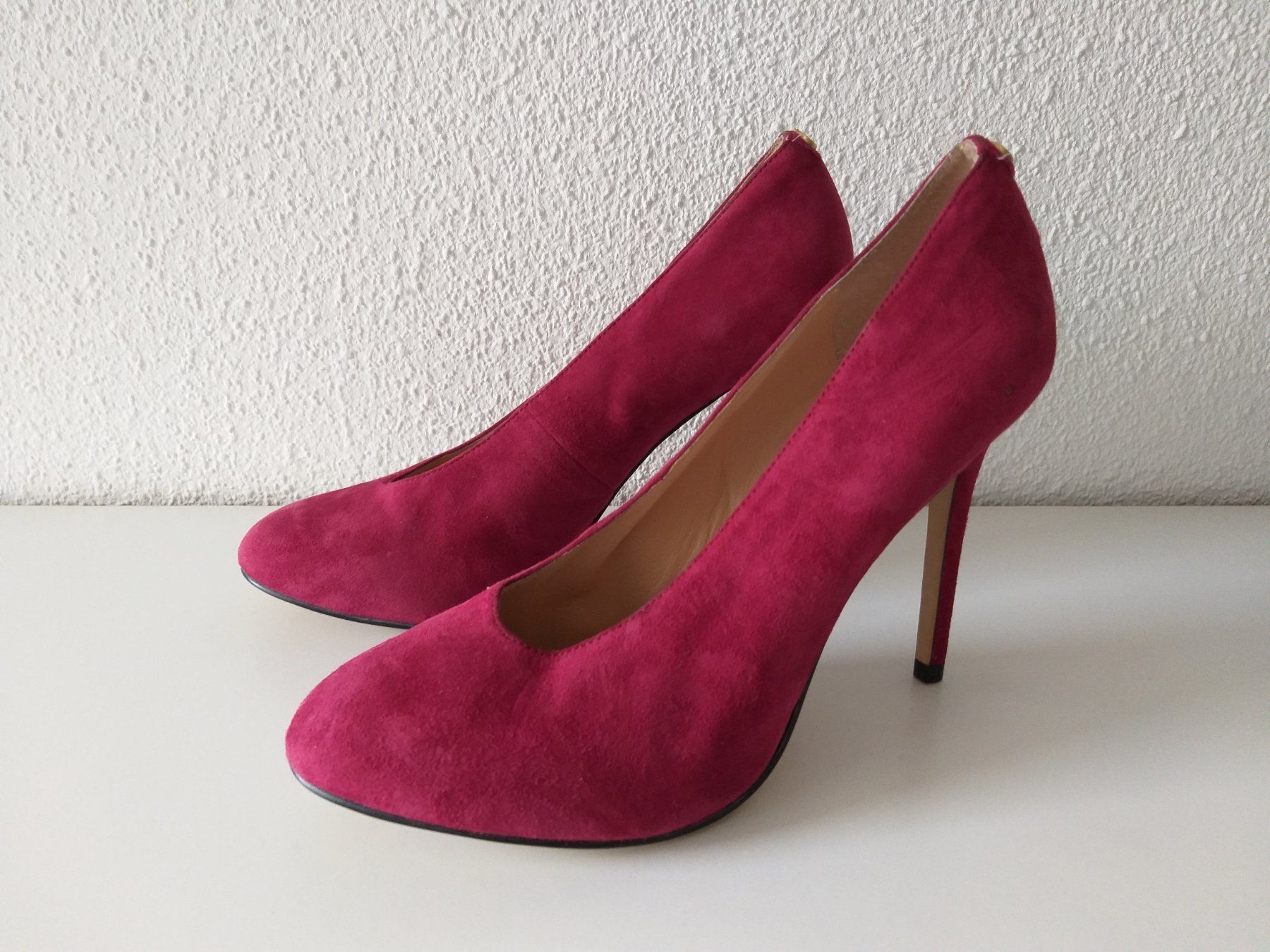 Guess Damenschuhe: GUESS Chaussures / Schuhe pointure / Nummer 37 – Gebraucht aus Cossonay-ville von Super-Price-Quality 2