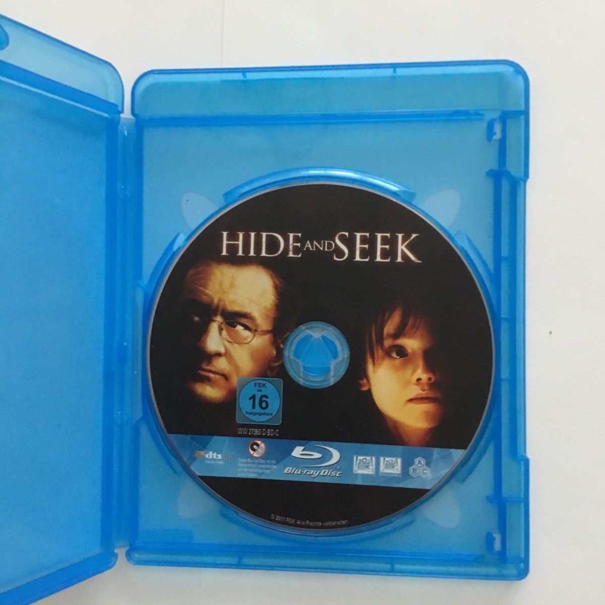 Tutti i DVDs: Hide And Seek Blu Ray – Nuovo (secondo la descrizione) da Blauen venduto da berlingo65 2