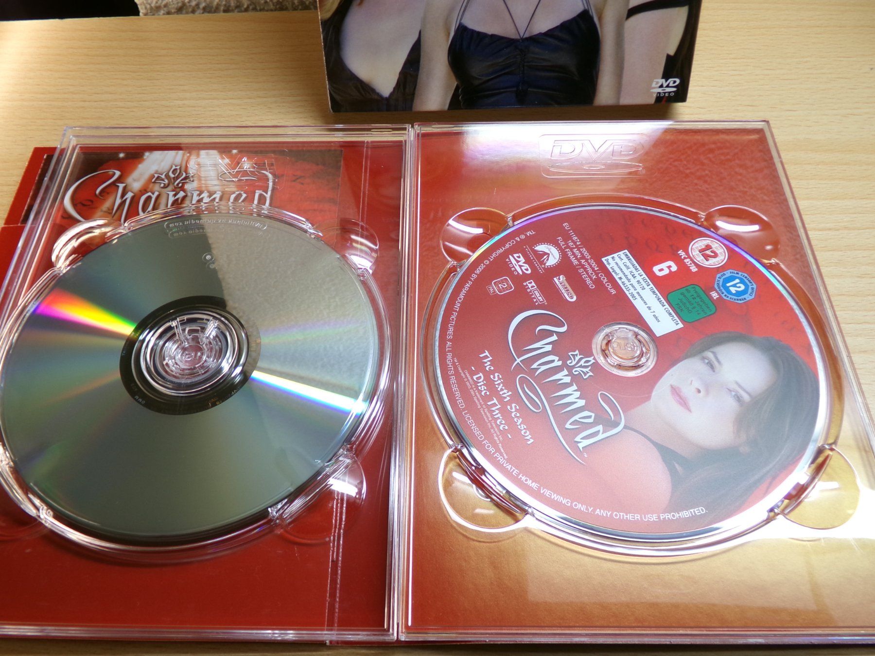 Tutti i DVDs: Charmed Staffel 6.1 – Usato da Hombrechtikon venduto da Maloev17 4