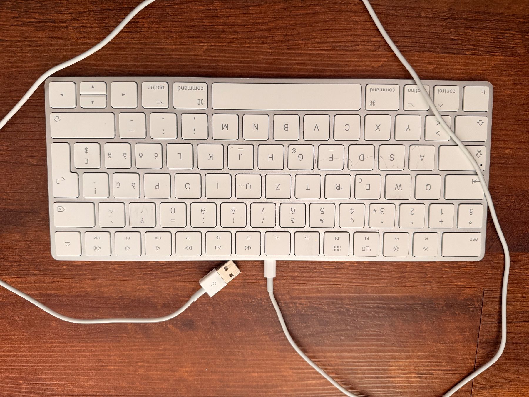Apple Tastiere: Apple Tastatur klein – Usato da Lostorf venduto da Anuy