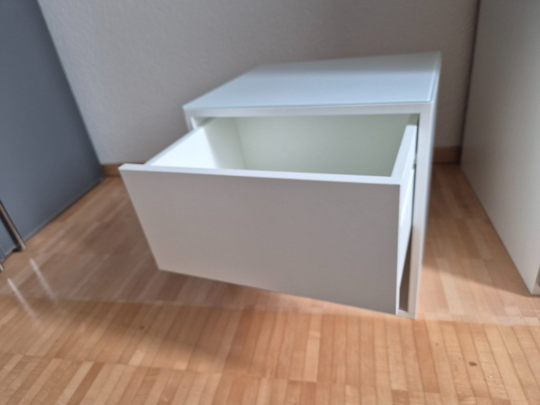 Interio Comodini: 2 Nachttische Interio – Usato da Niederwil SG venduto da javatux 1