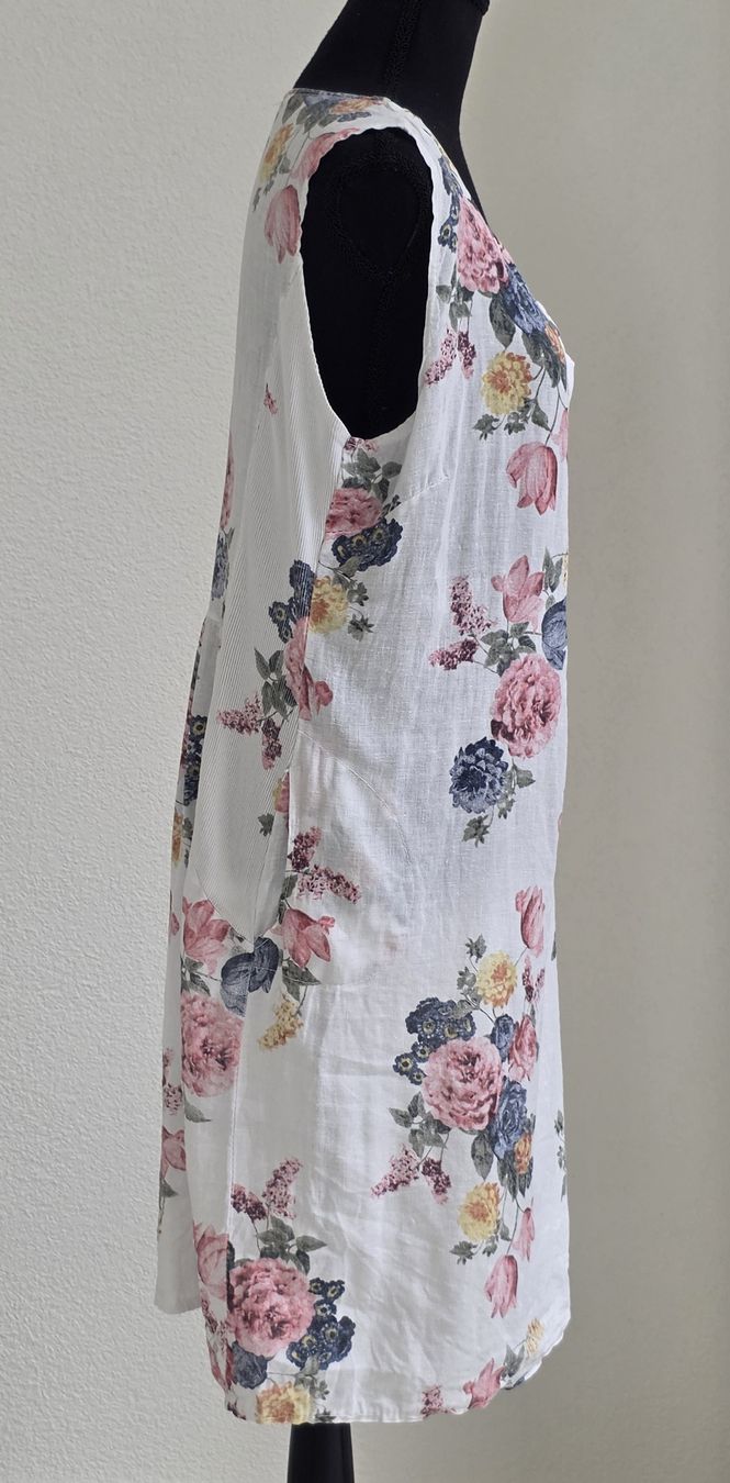 Vestiti: Kleid Blumenmuster Weiss mit Taschen Grösse M – Usato da Rheinsulz venduto da Gilea 1