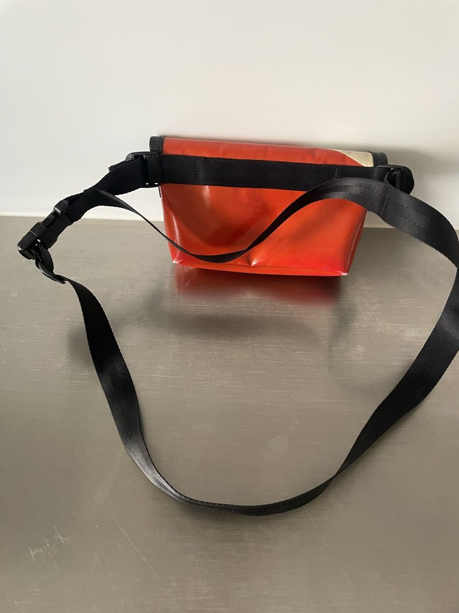 Borse: Freitag Bauchtasche – Usato da Bern venduto da pablo2013 1