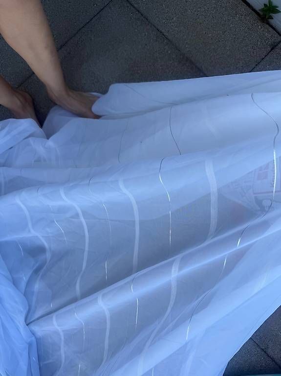 Tende: Vorhänge durchscheinend weiss 240cm 300cm transparent silber – Usato da Stachen venduto da maf_5cnd 3