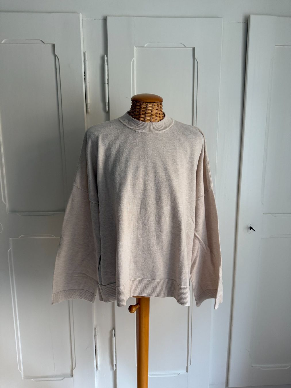Pulls & Sweat-shirts: Feinstrick Pullover beige XL – D'occasion à Zürich par Diazaio