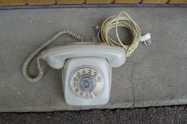 Telefon  von Zellweger Uster