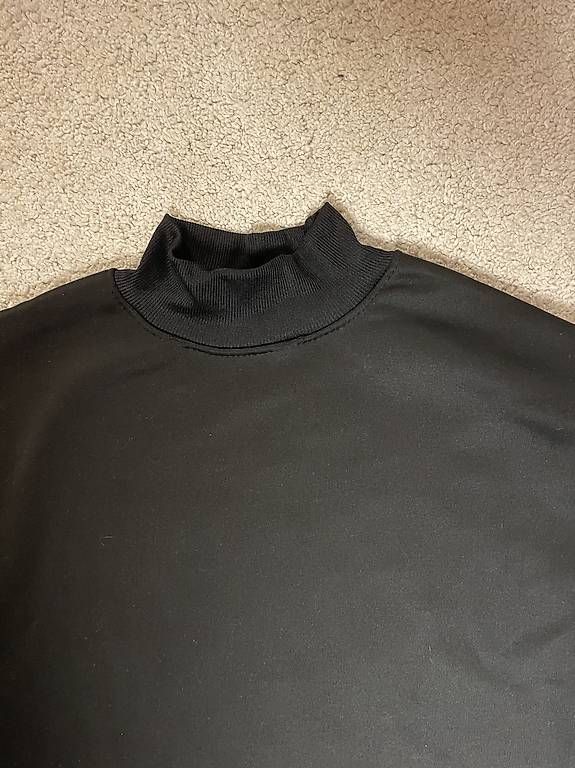 Pullover & Sweatshirts: Schwarzer Rollkragenpullover Gr. M – Gebraucht aus Weisslingen von Fiorellin7 1