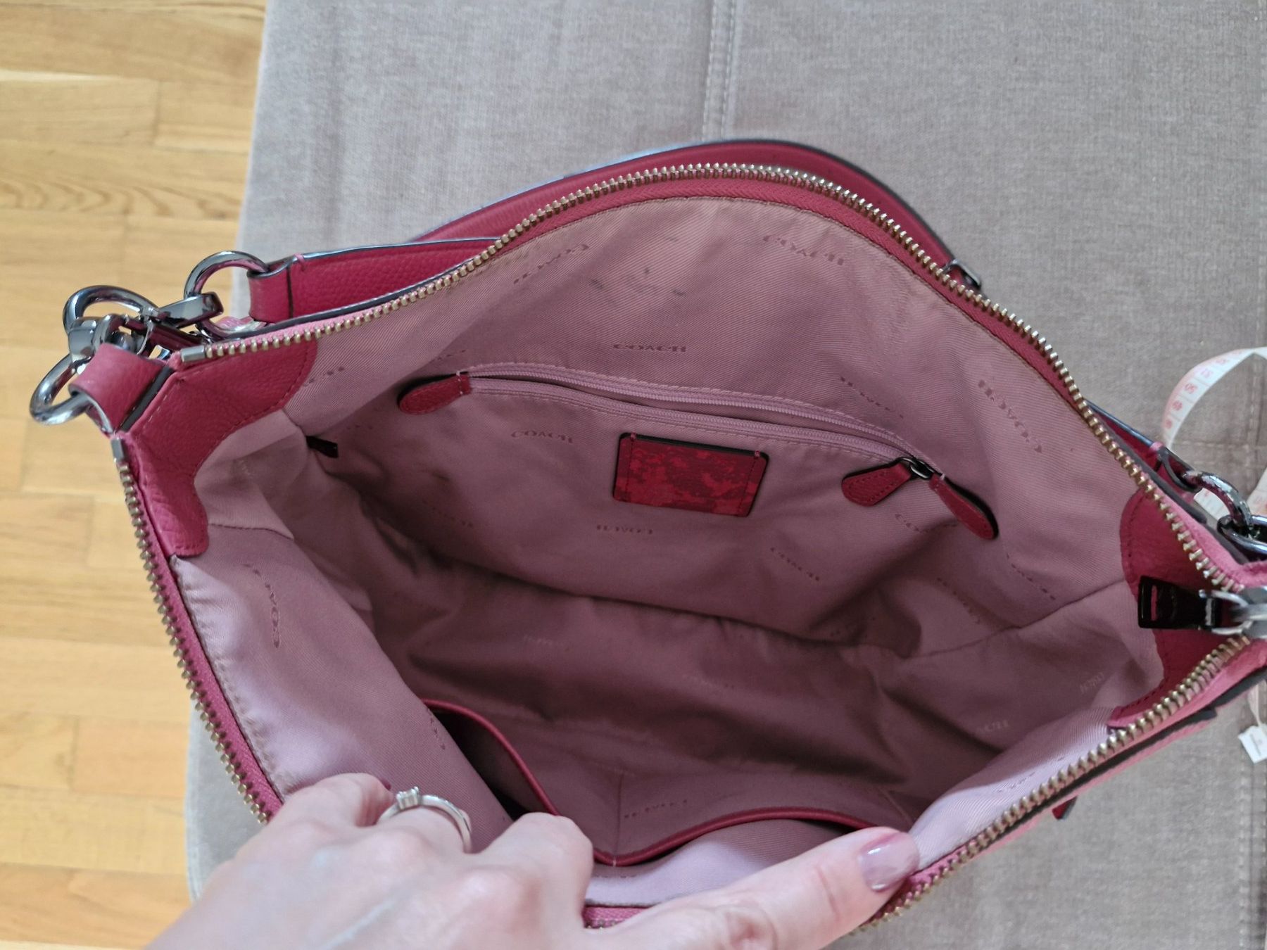 Coach Taschen für Damen: Wunderschöne Coach Handasche – Gebraucht aus Schlieren von ela_x7qh 7