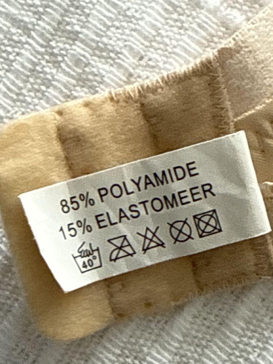 Altra biancheria intima: NEUWERTIG***BH BEIGE,Gr. 90***SUPER GESCHENK*** – Nuovo (secondo la descrizione) da Zürich venduto da Ceca52 5