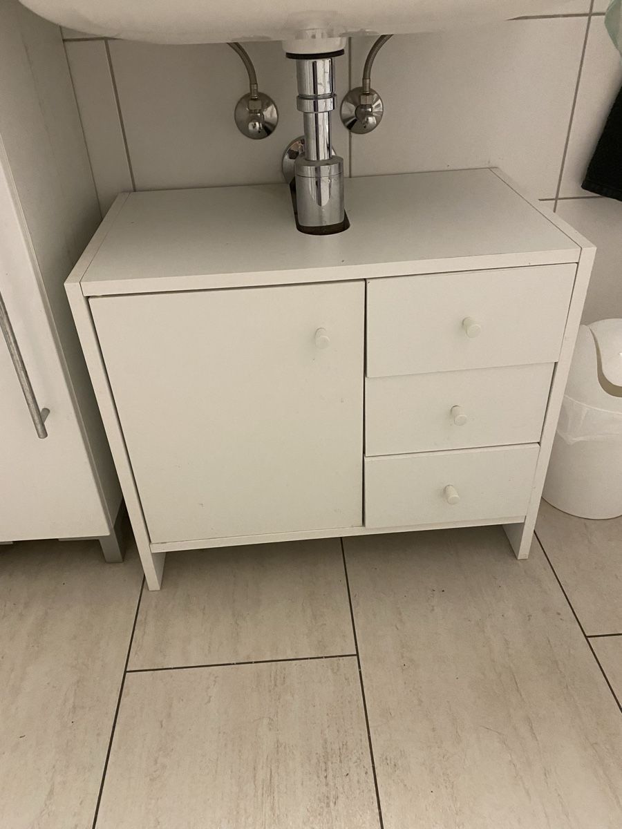 Mobili per bagno: Lavabo Möbel – Usato da Madiswil venduto da Blumen3