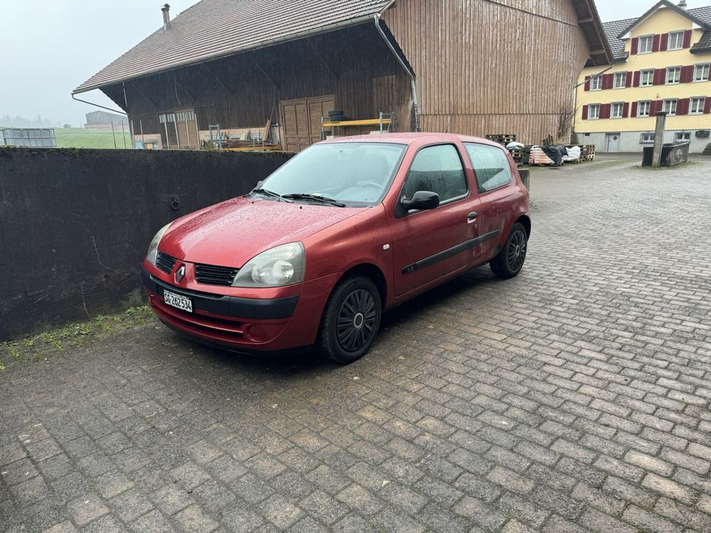 RENAULT Clio 1.2