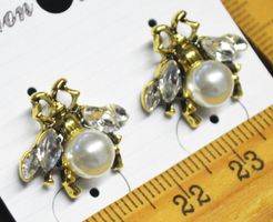 Ohrringe G-713 – Insekt – Strass & Kunstperle - 1 Paar