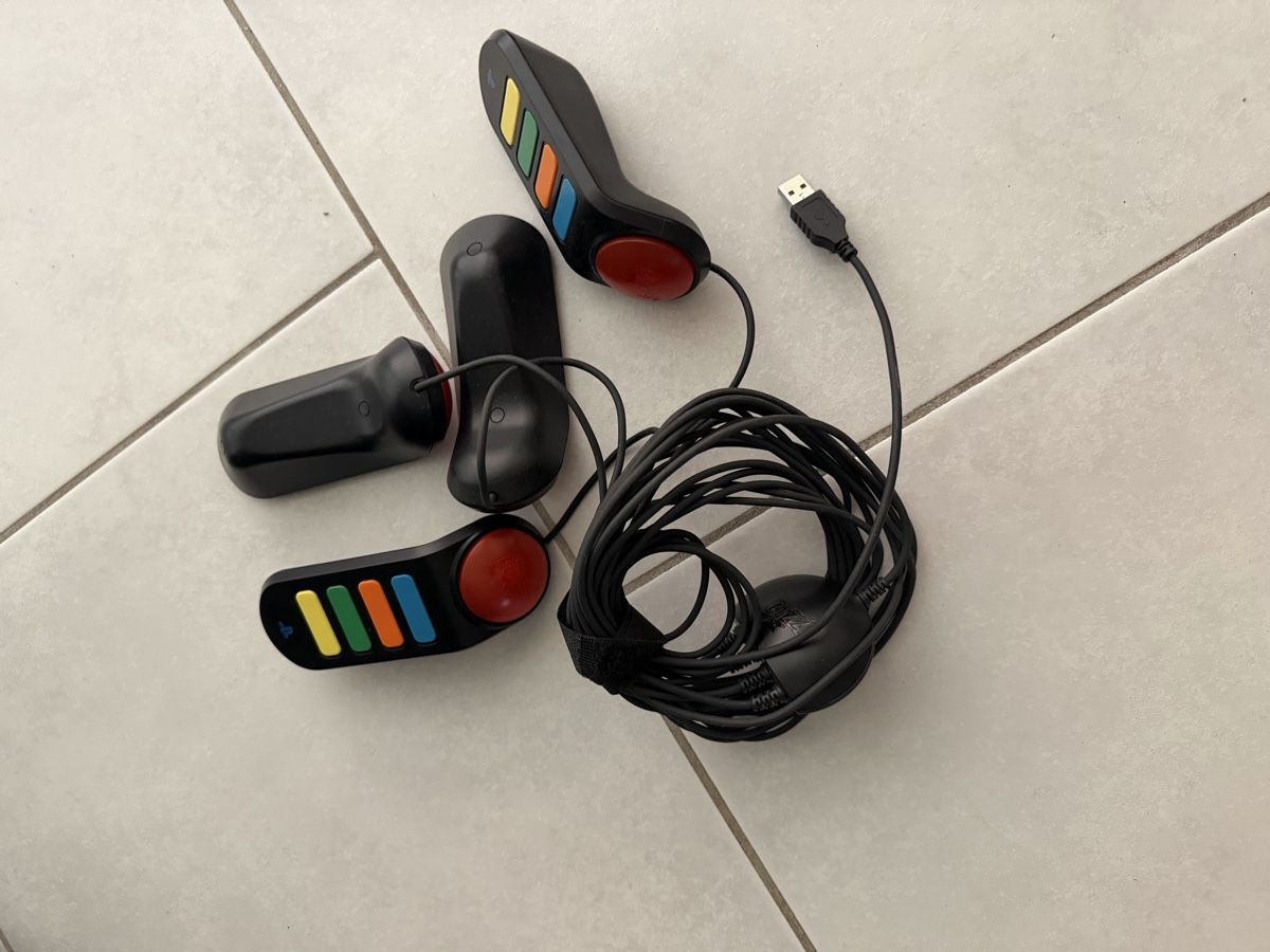Logitech Konsolen: Umfangreiches PS2 System  – Gebraucht aus Unterentfelden von Us1502 4