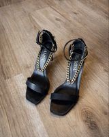 Sandales femme noires chaîne dorée taille 36
