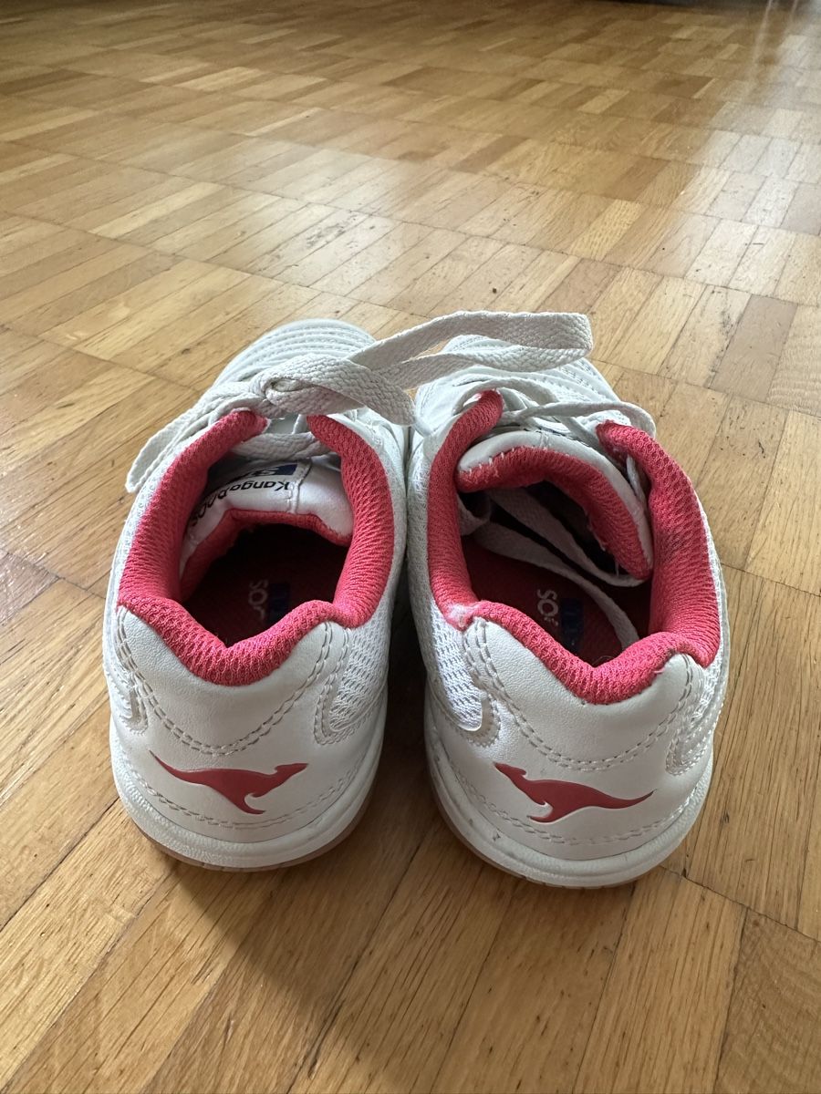 Schuhe für Jungen: Kangaroos Hallenschuh Kinder Gr.33 – Gebraucht aus Wettingen von chatzegras 2