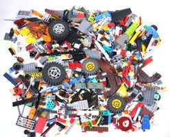 1.5 kg. Legoteile mit Minifiguren