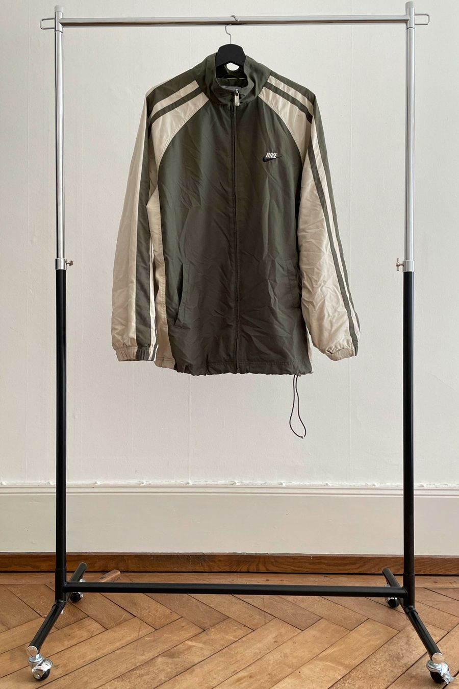 Nike Vestes: Nike Vintage Windbreaker / Jacke – D'occasion à Luzern par andrin1220