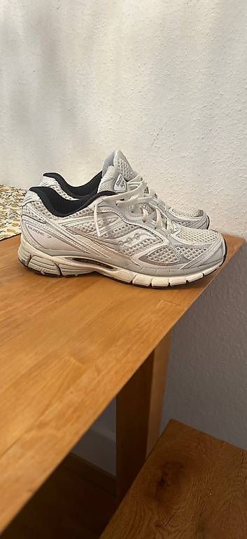 Scarpe da uomo: Saucony Guide 7 – Usato da Bern venduto da Khany81