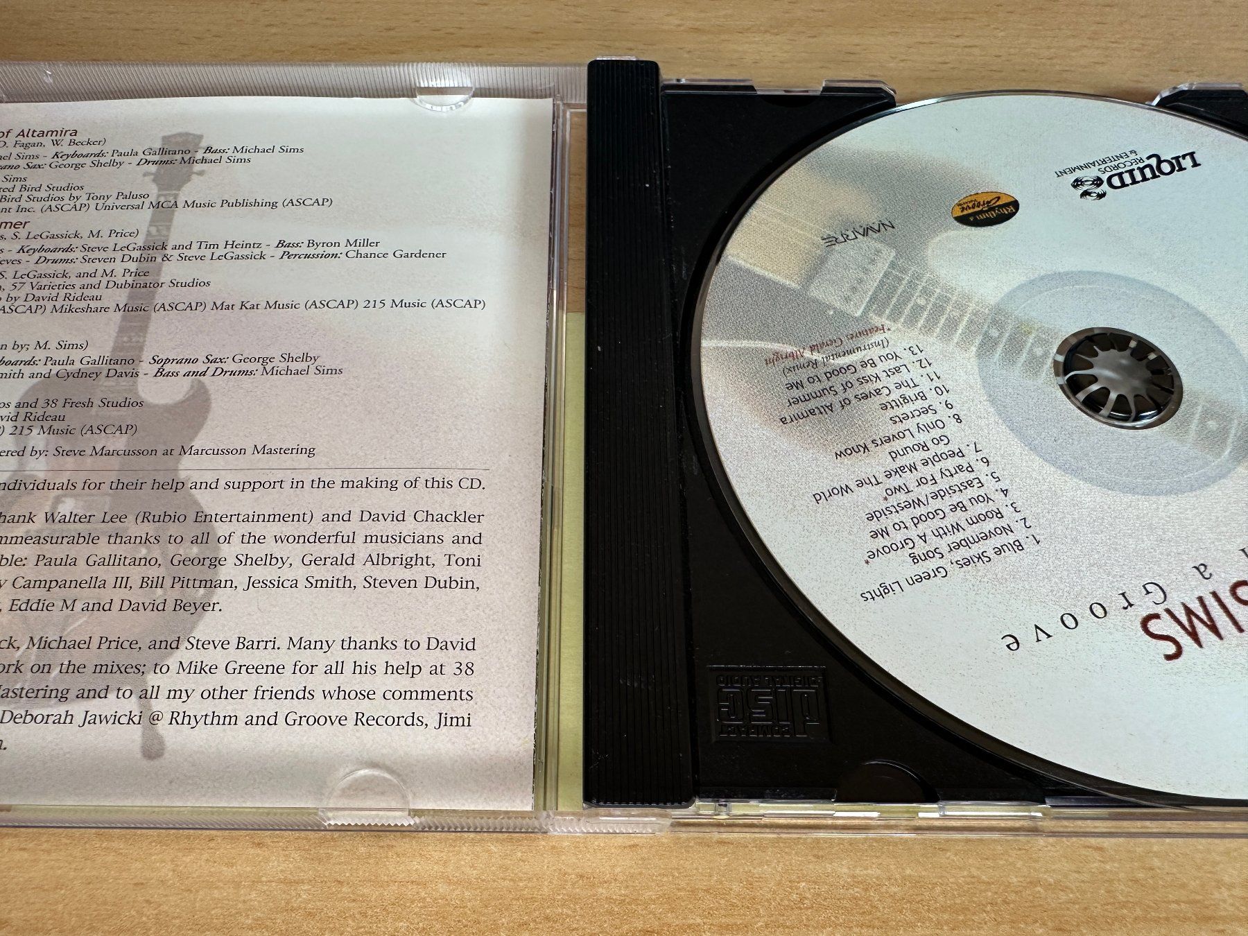 CD: Michael Sims – Room With A Groove – Usato da Rikon im Tösstal venduto da Alpenmutz 2